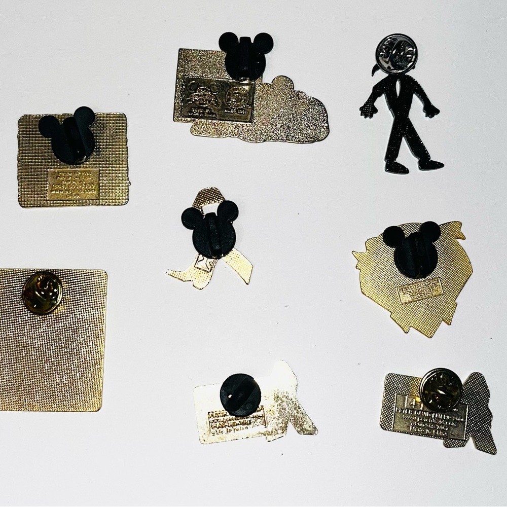 Pink Ribbon Pin Set - Picture 2 of 2